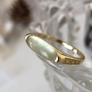 Home fashion design ring light luxury minority exquisite imitation prehnite silver plated ring female french style